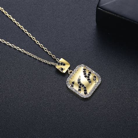 Wearables Gold Cushion Women Necklacependant Wearables
