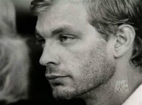 Jeffrey dahmer, one of the most infamous serial killers of the 20th century, was arrested on july 22, 1991. Jeffrey Dahmer - The Weird Kid That Played With Bones and ...