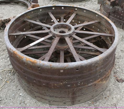 2 John Deere Model D Rear Steel Wheels In Kansas City Ks Item