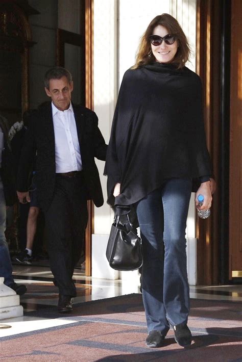 Photo Nicolas Sarkozy Sa Femme Carla Bruni Et Leur Fille Giulia