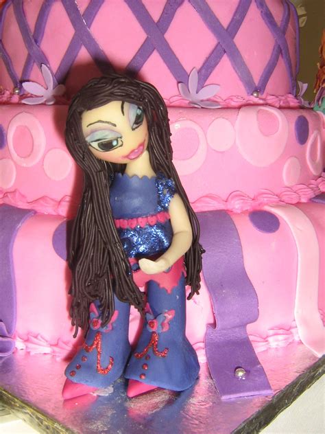 Bratz Cake 2 Disney Princess Disney Characters Disney