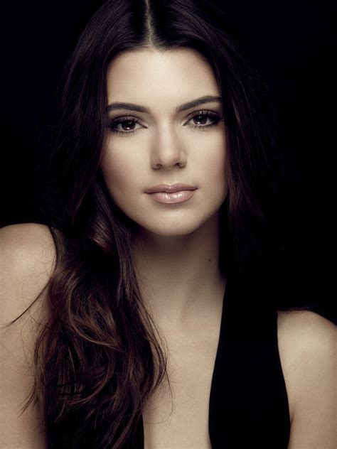 Fondos De Pantalla Kendall Jenner Mujer Morena Pelo Largo Pelo Oscuro Cara Retrato