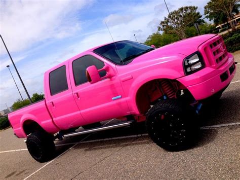 Pin By Robyn White On Vг๏๏๓ Vг๏๏๓ Pink Truck Jacked Up Trucks Trucks