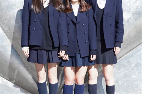 More Than 20 Girls Sent Home From Uk School Because Uniform Skirts Were Too Short Globalnewsca