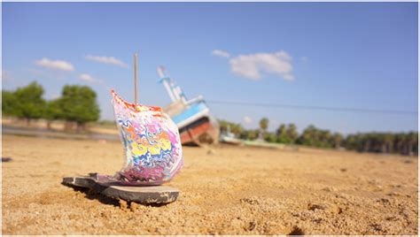Sudah ada komuniti zero waste home yang aktif meningkatkan kesedaran umum perkara yang satu ini bukan lagi asing untuk rakyat malaysia. Sampah (Laut) yang semakin mencemaskan - FPIK Unpad