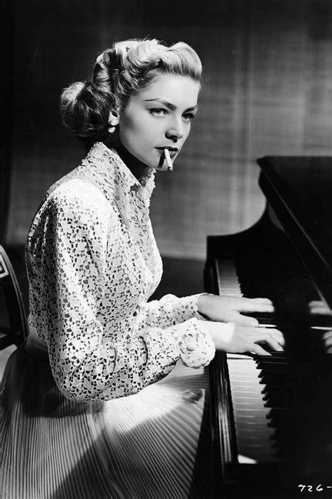 Pin By Classic Movie Hub On Lauren Bacall Lauren Bacall Old