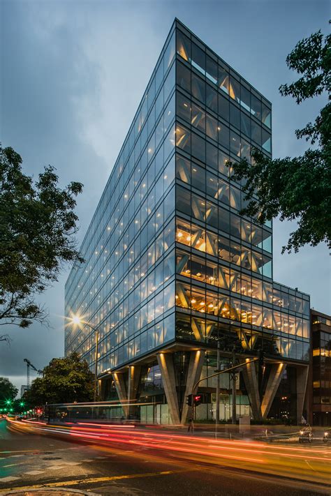 Galeria De Edifiício 8111 Taller De Arquitectura De Bogotá 2