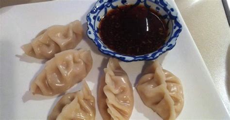 The dumplings we're talking about here are traditional british and irish ones, made from balls of dough that are then cooked mainly in stews and casseroles. Steamed Chicken Dumplings by swindas. A Thermomix ® recipe ...
