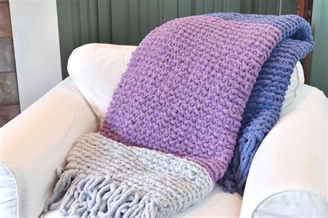 How To Make A Chunky Knit Blanket