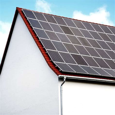 Ska du köpa solceller? Jämför olika solcellspaket - Mitt Hus