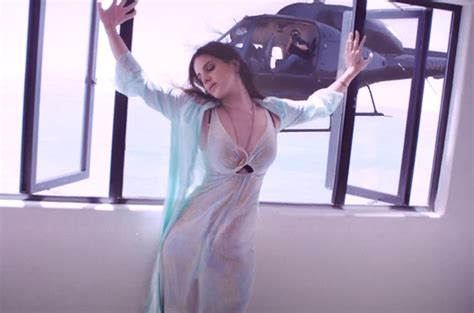 Lana Del Rey High By The Beach Video Watch Her Gun Down Paparazzi