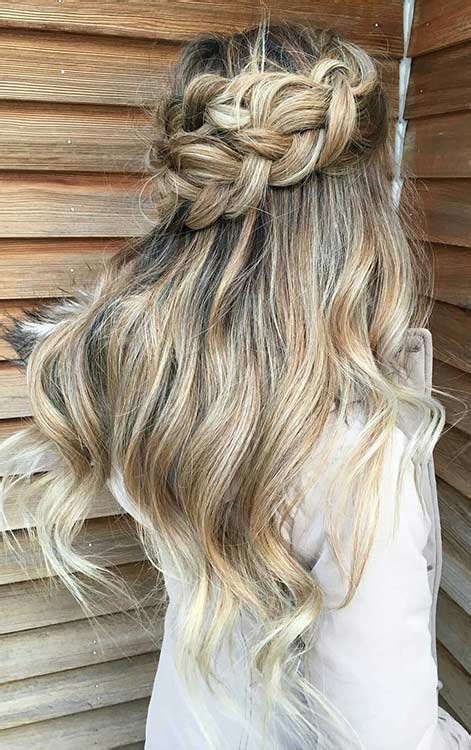 27 Gorgeous Prom Hairstyles For Long Hair Page 3 Of 3