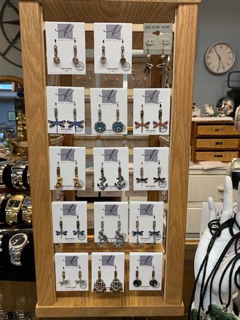 Perfectly unique gifts geneva ny. Featured Retailer: Perfectly Unique Gifts & Home | Anne ...