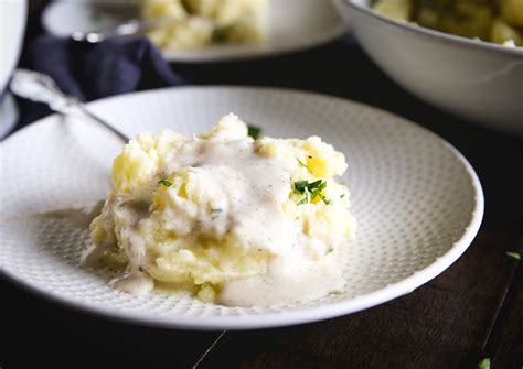 Classic Mashed Potatoes and Gravy - All the King's Morsels