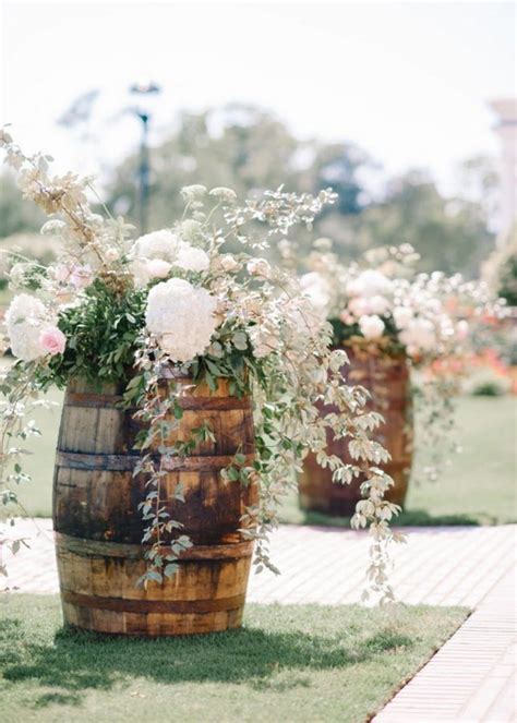 The Best Wedding Theme for Your Big Day, According to Your Zodiac Sign