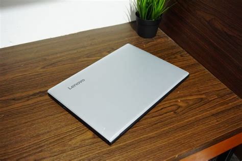 Page 2 notes before using the product, be sure to read lenovo safety and general information guide ﬁrst. Laptop Lenovo Ideapad 310-14IKB Core i5 White - Eksekutif ...