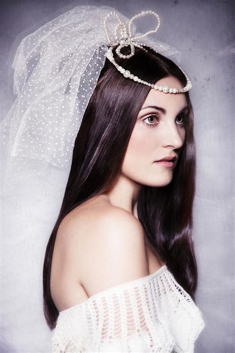 30 Tremendous Bridal Hairstyles For Long Hair Slodive