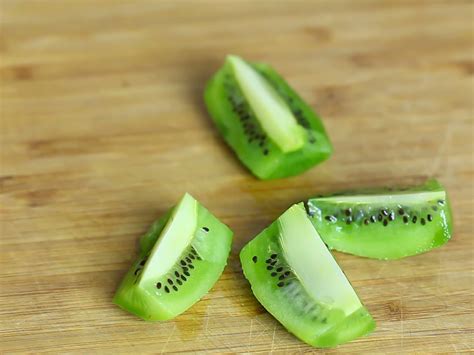 How To Cut A Kiwi 9 Steps With Pictures Wikihow