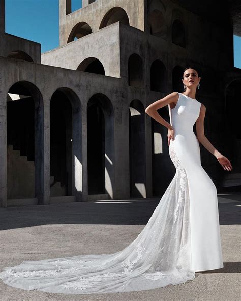 Pronovias Pronovias Instagram Photos And Videos Dresses Wedding