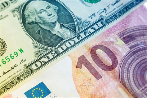 Euro To American Dollar How Much Is The Euro Compared To The American Dollar Venzero