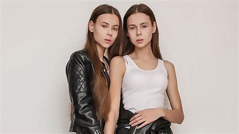 Twins Hospitalised With Anorexia After Being Asked To Lose Free