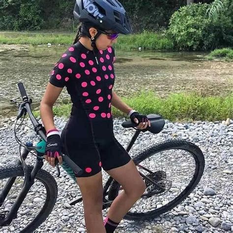 Conjuntos De Carreras One Piece Skinsuit Ciclismo Jersey Set Mujeres Verano Ropa De Bicicleta Al