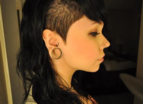 44 Girl Hairstyles Shaved Side Amazing Style Update Hairstyles