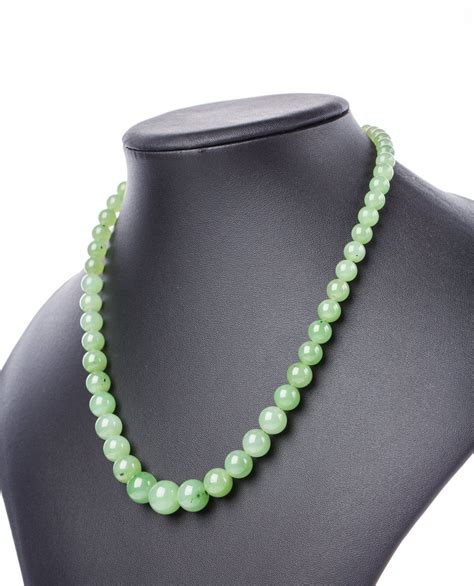 Vintage Genuine Green Jade Chinese Necklace Beaded Jade Etsy Beautiful Necklaces Jade