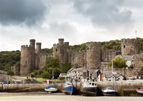 8 Incredible Castles In North Wales Menai Holidays