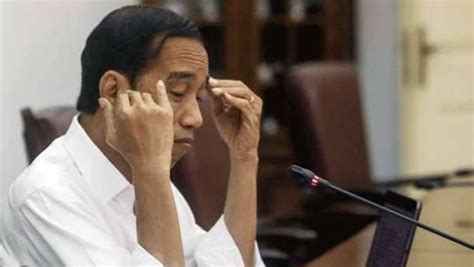 Jokowi Sebut Pemimpin Yang Mikirin Rakyat Rambutnya Putih Warganet Yang Ngomong Rambutnya Hitam