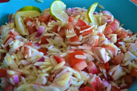 This crab salad is a mixture of imitation crab flakes, celery, red onion, fresh dill, lemon juice, old bay seasoning and mayonnaise. Orzo Crab Salad | Crab salad, Imitation crab recipes, Crab ...