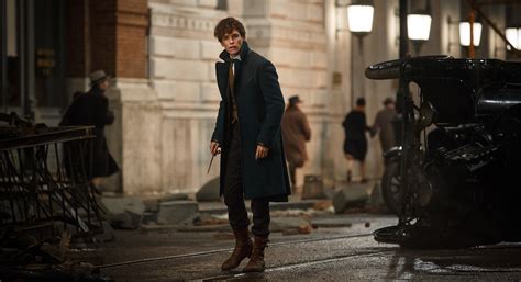 Fans might be divided over some aspects of the movie, like the casting of johnny depp and j.k. Fantastic Beasts 2 begins filming - plot, characters, more ...