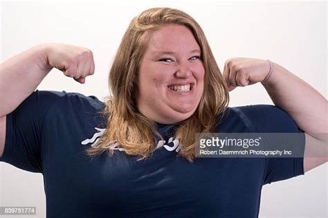 Holley Mangold Photos And Premium High Res Pictures Getty Images