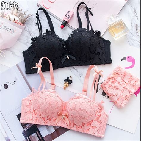Jyf High Quality Seamless Underwear Set Sexy Young Girl Lace Bra Set