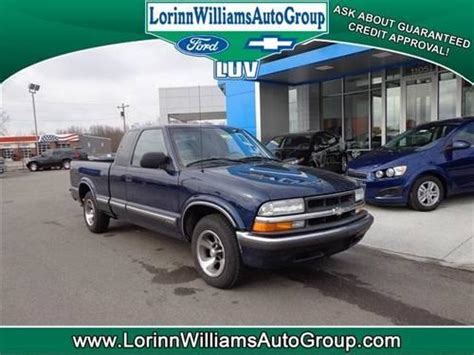 2001 Chevrolet S 10 Extended Cab Pickup Ls For Sale In Greendale
