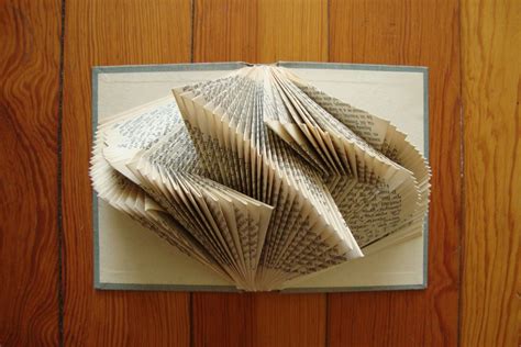 Looking Glass Books Literary Origami