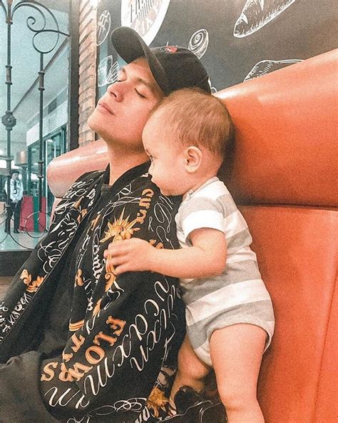 Look Former Hashtag Jon Lucas Bilang Isang Ama Ni Baby Brycen