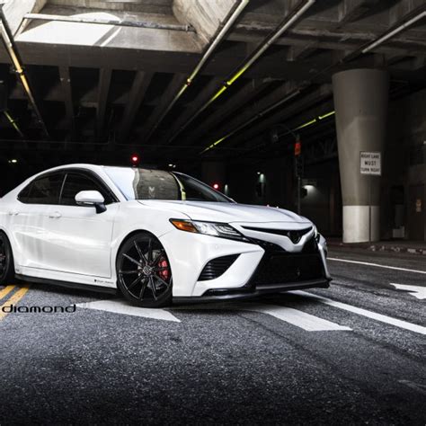 Custom 2018 Toyota Camry Images Mods Photos Upgrades —