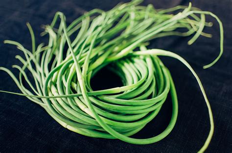 All About Green Garlic And Garlic Scapes
