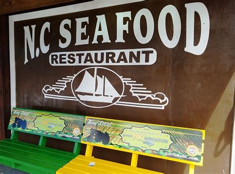 Nc Seafood Restaurant At The State Farmers Market In Raleigh Nc