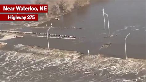Nebraska Flood Highway 275 Near Waterloo Youtube