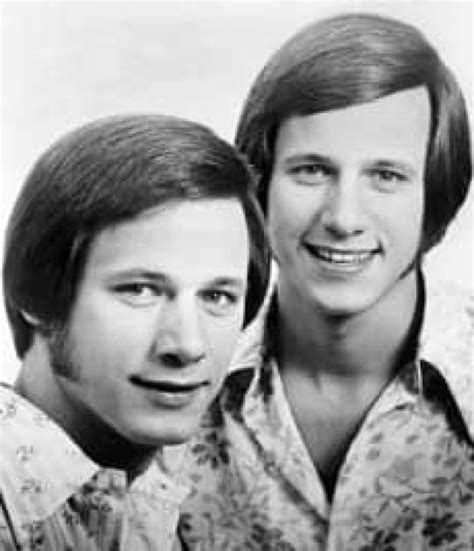 Hee Haw Twin Dies 8 Months After Brother Entertainment