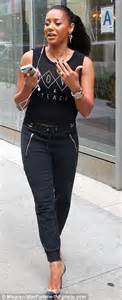 America S Got Talent S Mel B Flashes Midriff In Cropped Top As She Relaxes After Show Daily