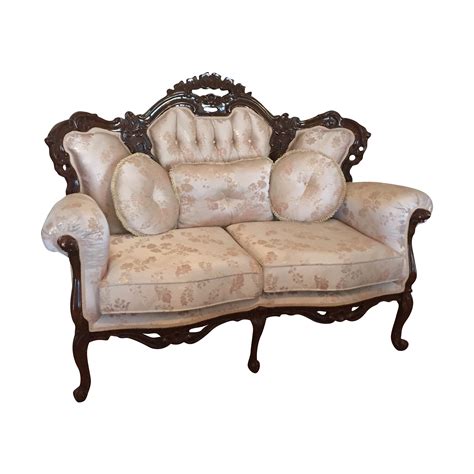 Victorian Style Love Seat Love Seat Victorian Fashion Seating