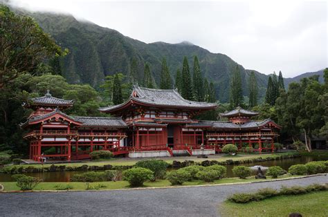 Our Day At The Byodo In Temple In Hawaii Hawaii Vacation Buddhist