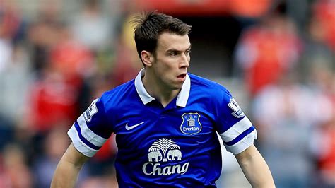 Seamus Coleman Signs New Everton Contract Espn