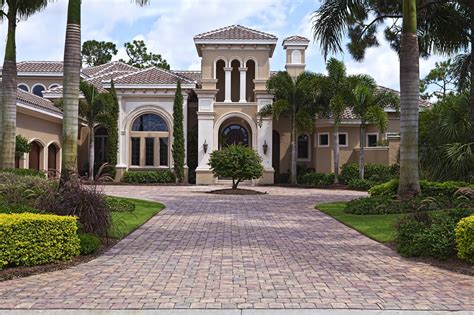 747972 Houses Palms Lawn Shrubs Mansion Rare Gallery Hd Wallpapers