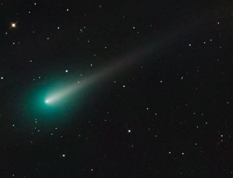 Comet Ison Set To Survive Its Pass By The Sun Discover Magazine