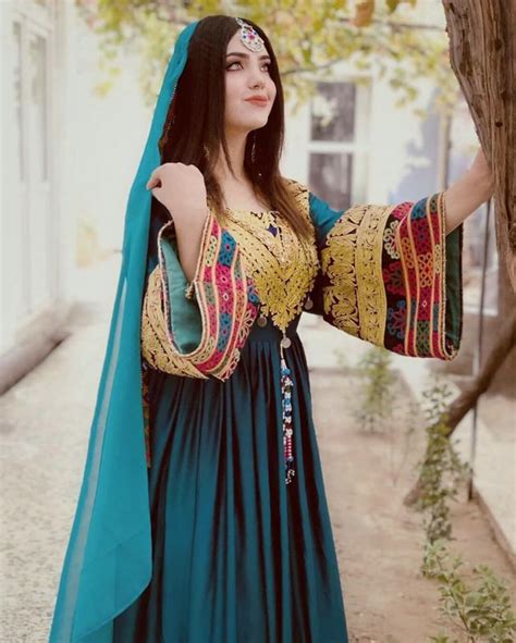 Pin By Ranim On Afghan Cable Afghan Dresses Afghan Fashion Afghan Clothes