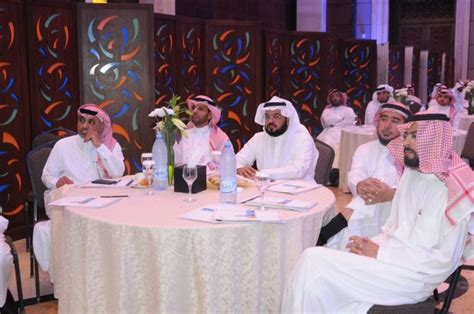 يعتبر الدرهم الإماراتى عملة البلاد الرسمية، ويمكن التعامل. العيسى يؤكد على دور مكاتب التعليم الأهلي القادم في تحقيق ...
